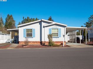 139 W Riverridge Ave, Roseburg, OR