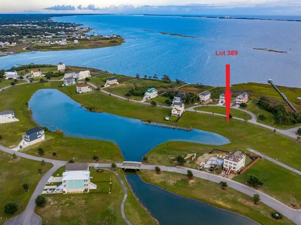 742 Cannonsgate Drive, Newport, NC 28570