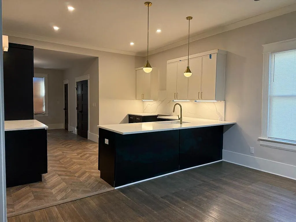 385 Inman St SW — Photo 3