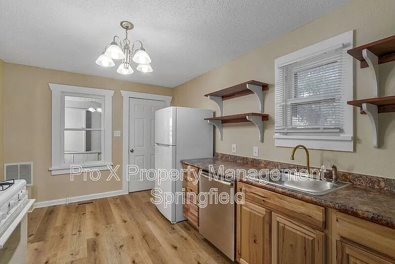 1 bed, 1.0 bath, 1000 sqft, $850 — Photo 4
