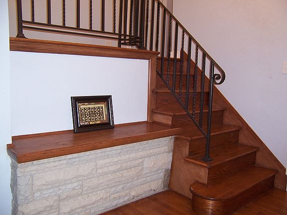 4th image of 15638 Clyde Ave