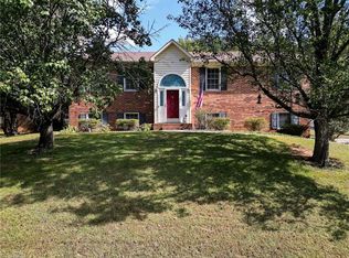 1149 Twin Branch Dr, Lexington, NC 27295