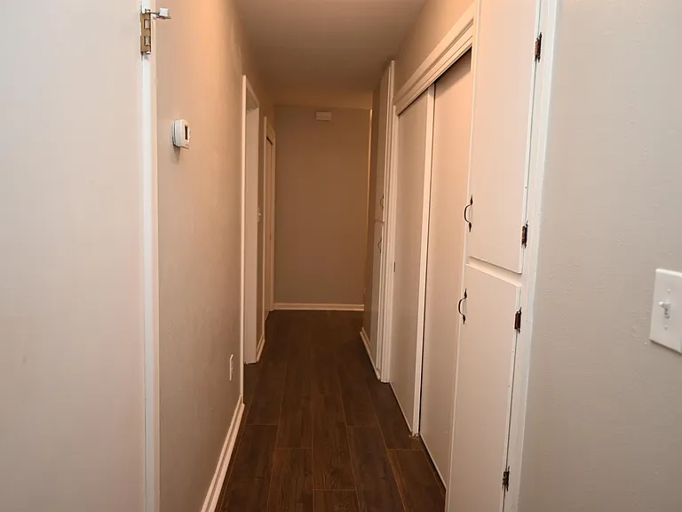 721 Maple St — Photo 15