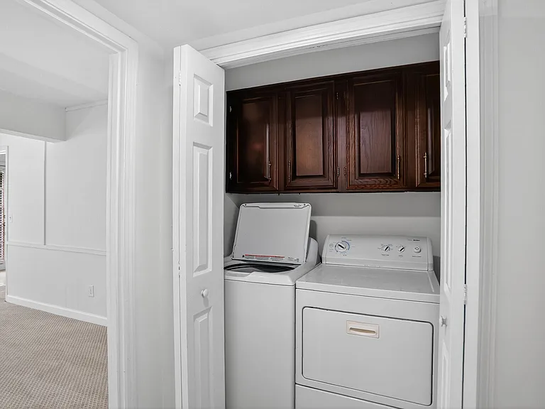 447 Cove Dr NE — Photo 10