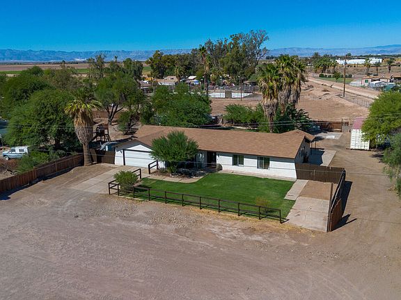 2nd image of 2015 Erwin Rd