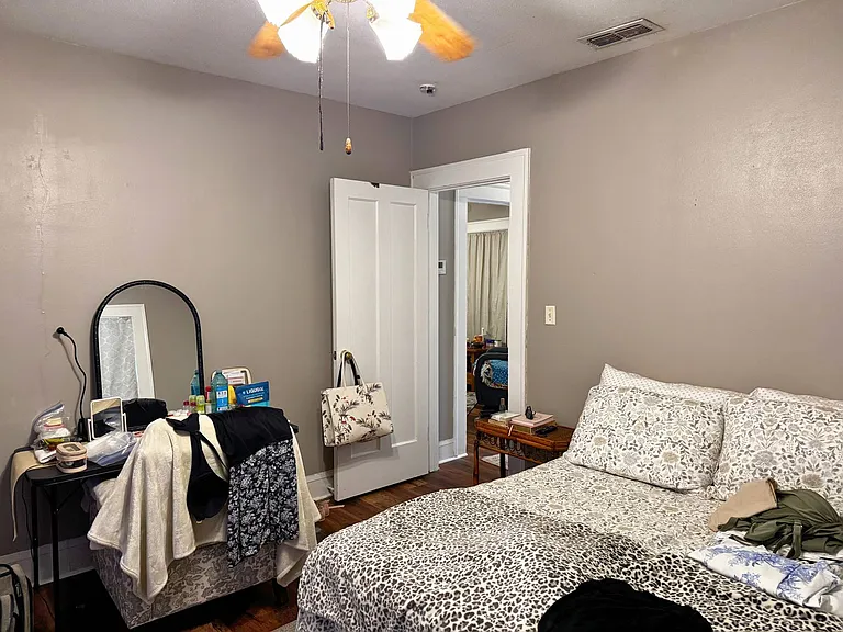 1710 Monroe St — Photo 18