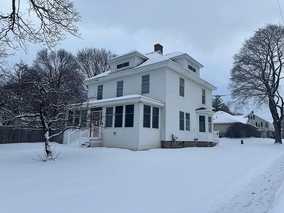 1st image of 161 Webster Avenue