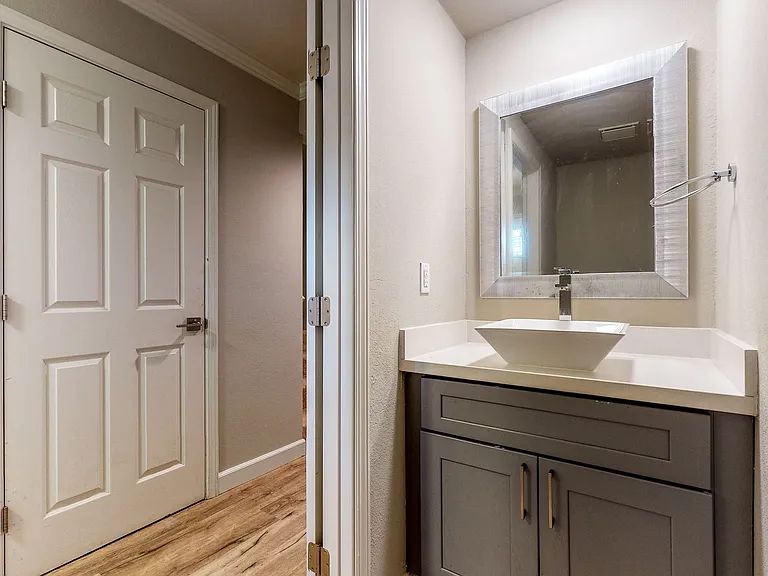 2307 Maher Dr — Photo 3