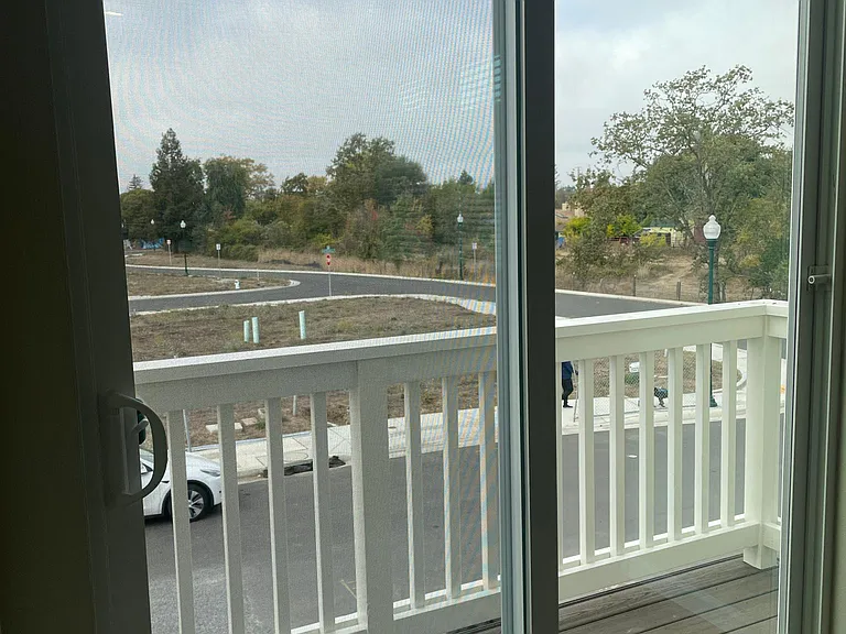 Medano Dr — Photo 3
