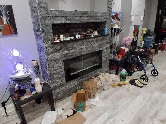 4th image of 5916 Latona St