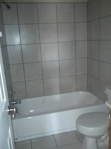 1001 Pile St — Photo 3