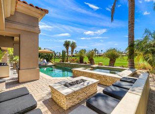 459 Tomahawk Dr, Palm Desert, CA 92211