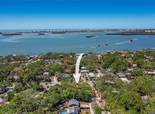 2515 Park St N, Saint Petersburg, FL 33710