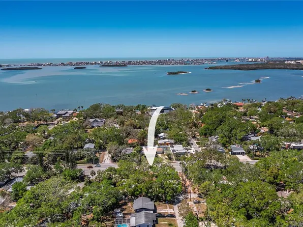 2515 Park St N, Saint Petersburg, FL 33710