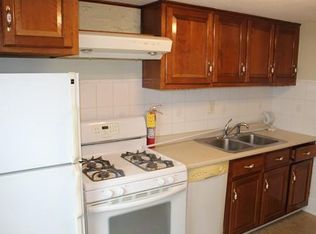 60 Hichborn St, Boston, MA 02135