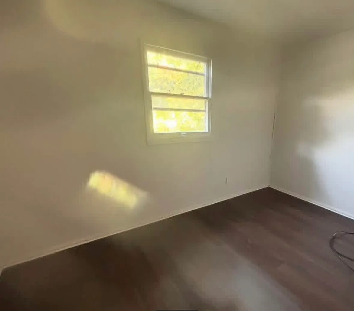 2 bed, 752 sqft, $975 — Photo 2
