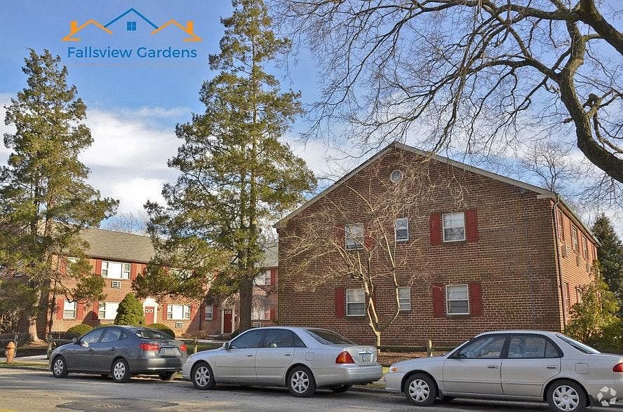1st image of 3026 W Queen Ln APT B1a
