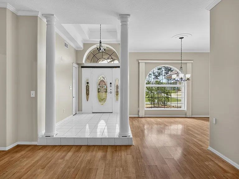20 Woodford Ln — Photo 14