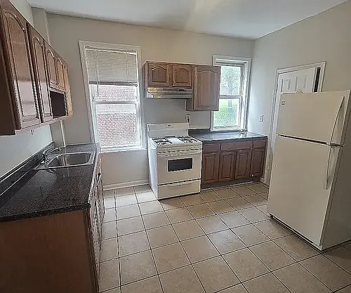 17 Earl St #2 Photo 1