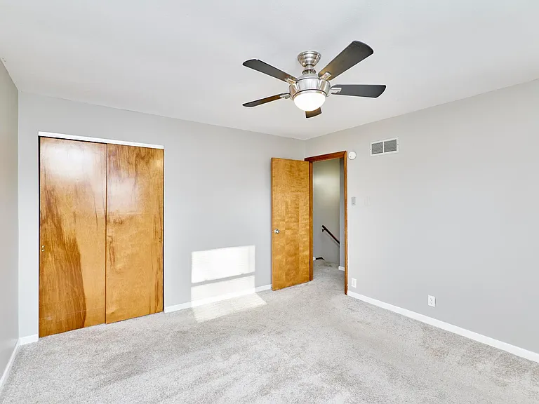3204 Bristol Hall Dr — Photo 14