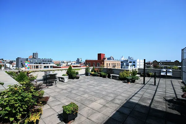 Sold by Citi Habitats | media 6