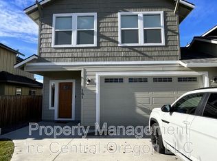 161 NW 29th St, Redmond, OR