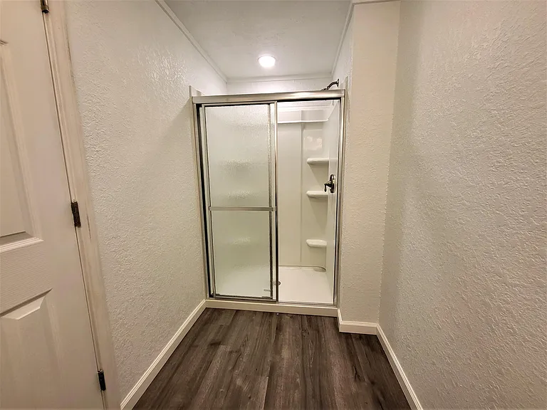 21531 Cherry Hollow Dr — Photo 13