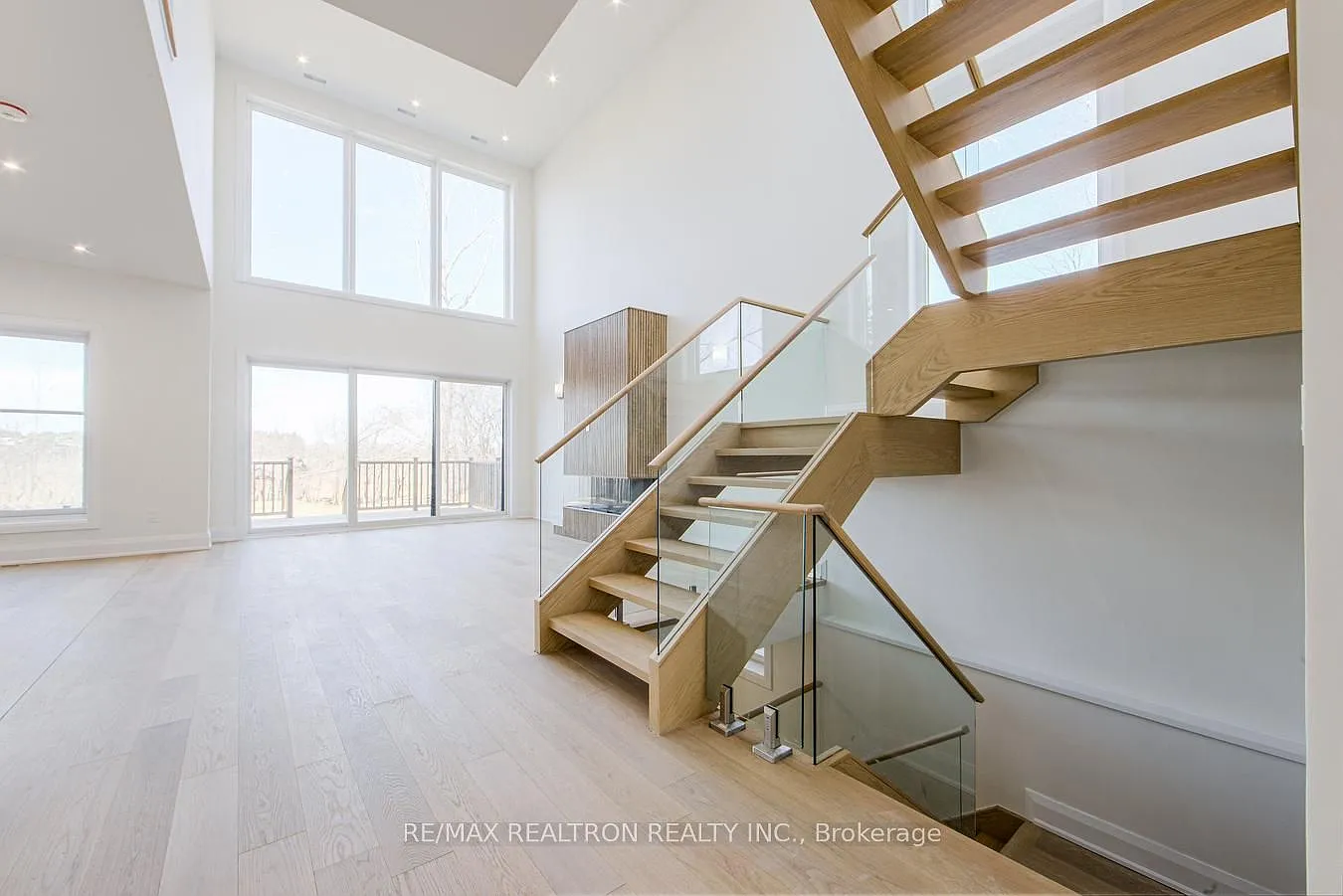 4 bed, $4,300 — Photo 4