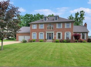 1235 Corsham Cir, Akron, OH 44312