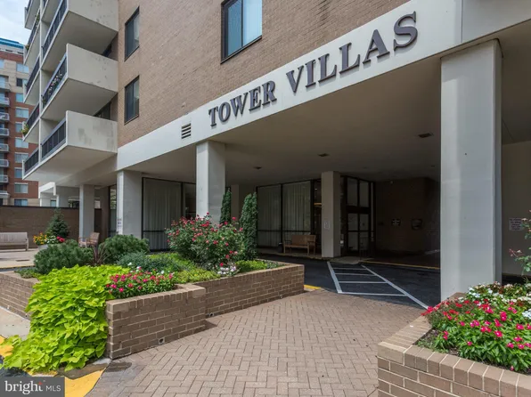 3800 Fairfax Dr APT 811, Arlington, VA 22203