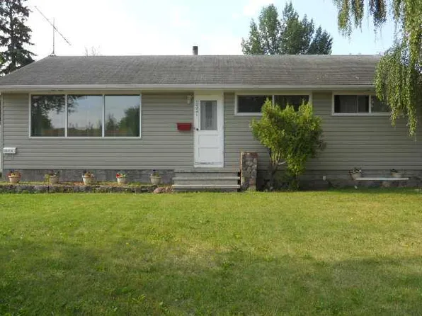 10241 N 111th Ave, Grande Prairie, AB T8V 1T7
