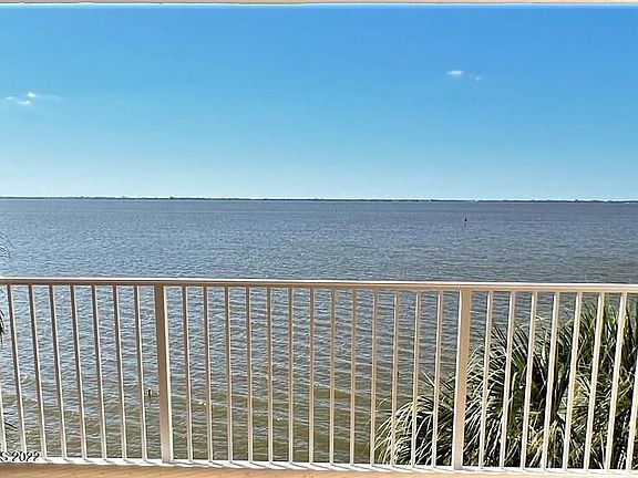 2nd image of 7028 Sevilla Ct Unit 303