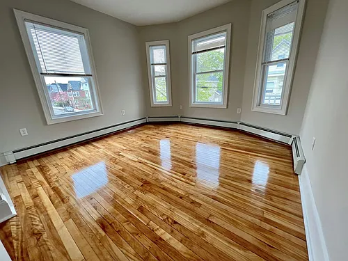 20 Newbern Ave #1 Photo 1