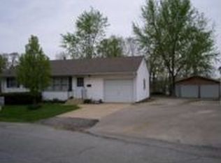 1117 Hillside Dr, Chillicothe, MO 64601