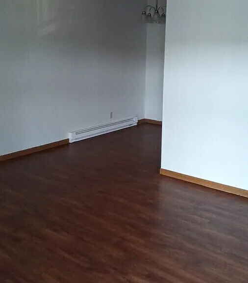 1013 Brookshire Ct #E — Photo 2