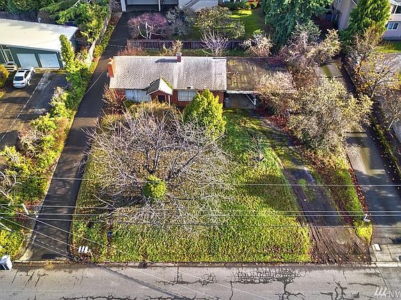 3rd image of 6422 106th Ave NE