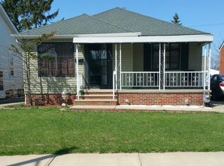 6294 Holburn Rd, Parma, OH 44129