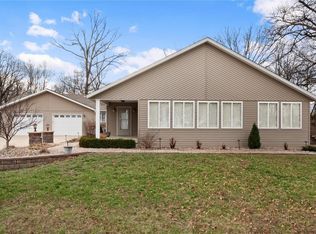 5671 State Route 127, Nashville, IL 62263