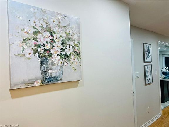 3rd image of 570 Linden Dr #3