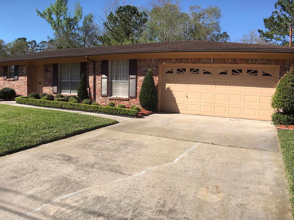 1st image of 7075 Hanson Dr N