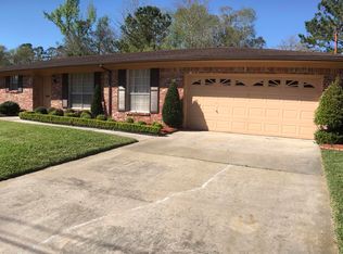 7075 Hanson Dr N, Jacksonville, FL 32210