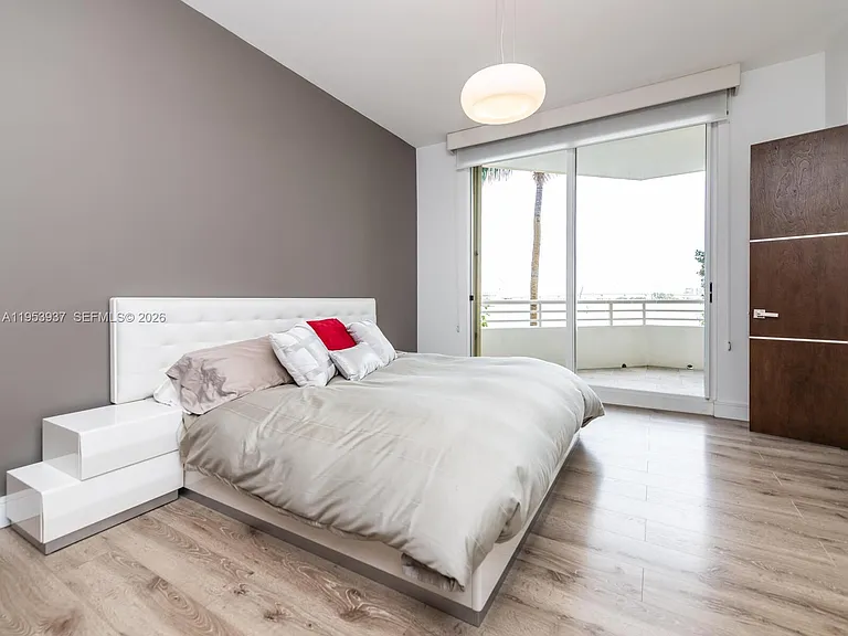 888 Brickell Key Dr #210 — Photo 36