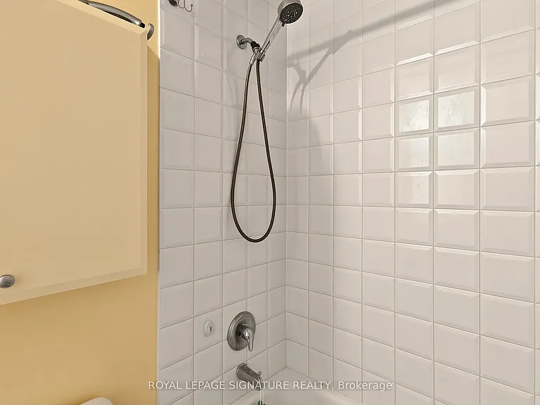 110 Activa Ave #A-5 — Photo 33