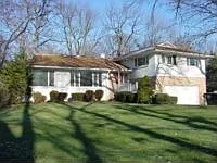 23W080 Mulberry Ln photo 1