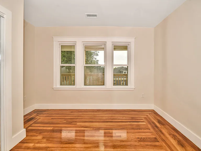 30-32 Westmore Rd #2 — Photo 26