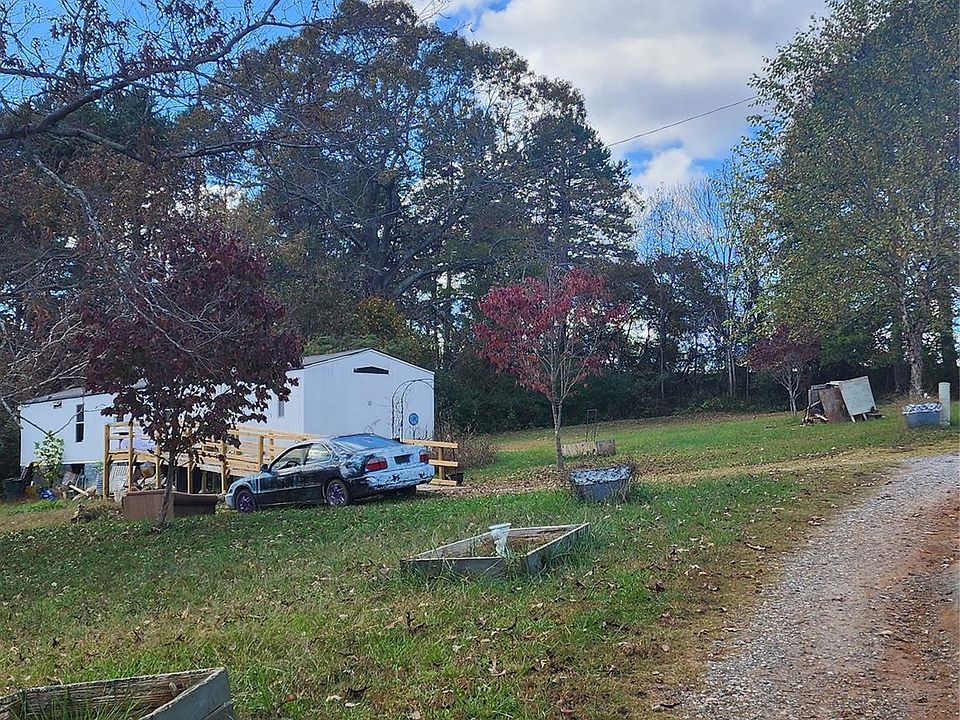 1st image of 1564 Saddlewood Ln