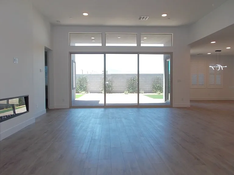 9751 Evergreen Pine St — Photo 3