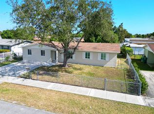 19807 SW 118th Pl, Miami, FL 33177