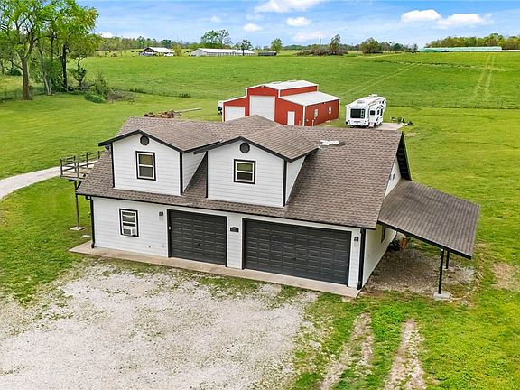 5th image of 1113 Peterson Rd
