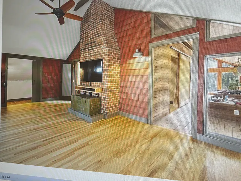 101 Hunt Dr — Photo 9